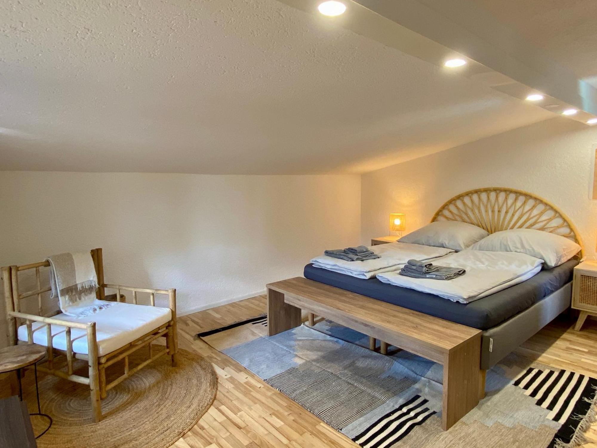 Baeckerhaus - Wohnung Mit Pool Und Garten Гмунден Екстериор снимка