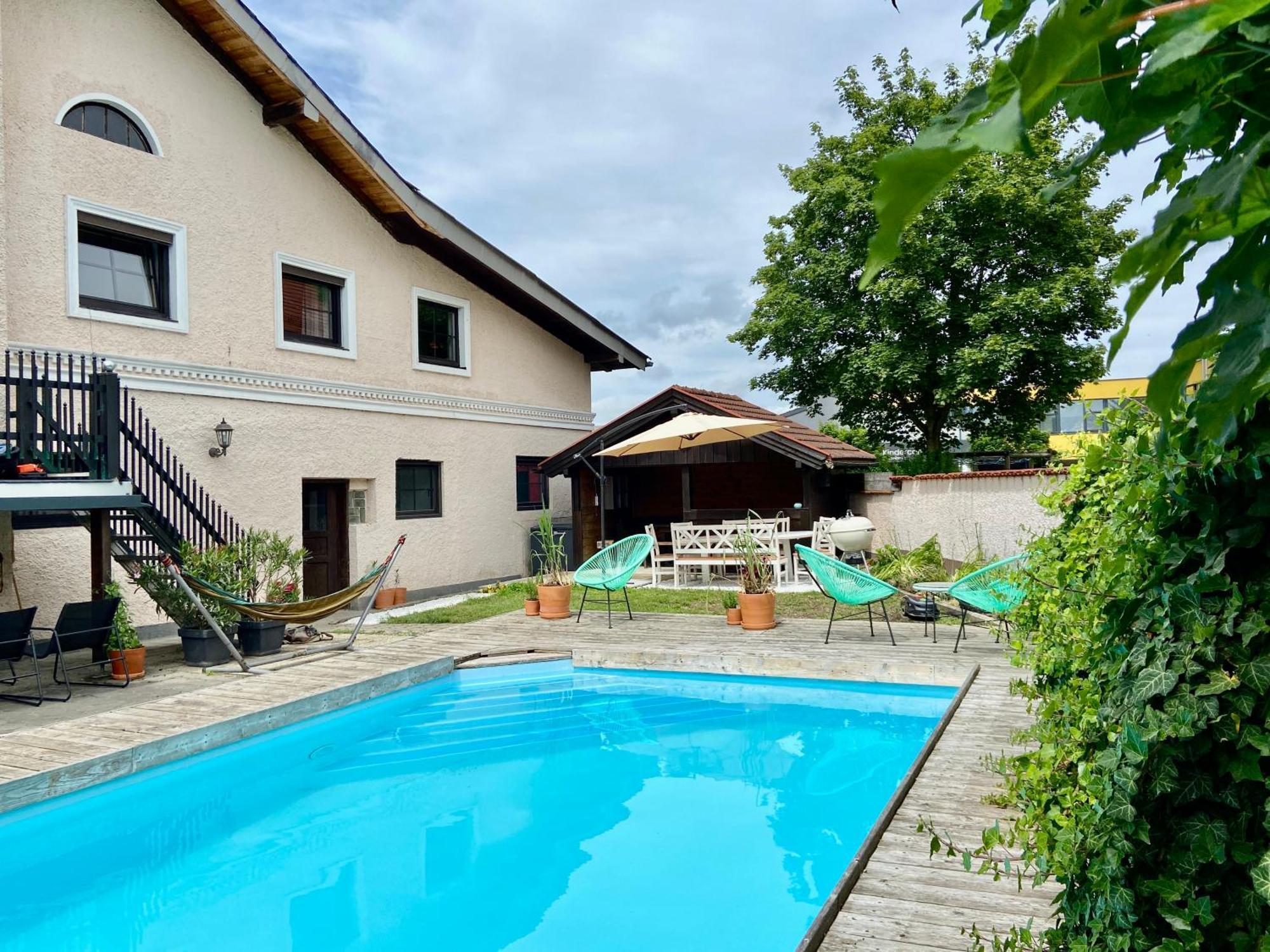 Baeckerhaus - Wohnung Mit Pool Und Garten Гмунден Екстериор снимка